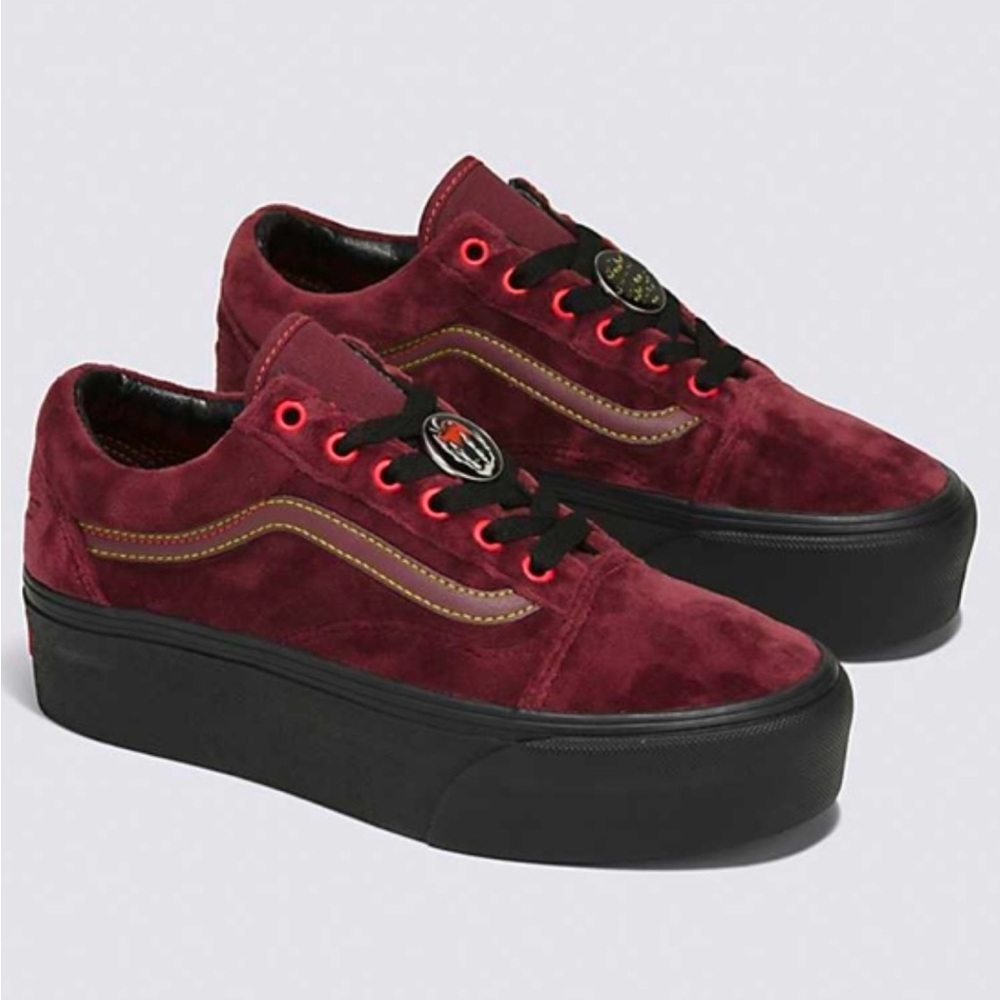 Women's Vans Disney x Old Skool Stackform 'Snowwhite Posion Apple'